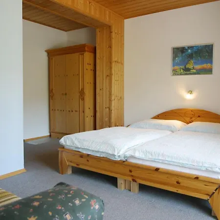 Gasthaus Zur Nixe 阿特湖畔施泰因巴赫